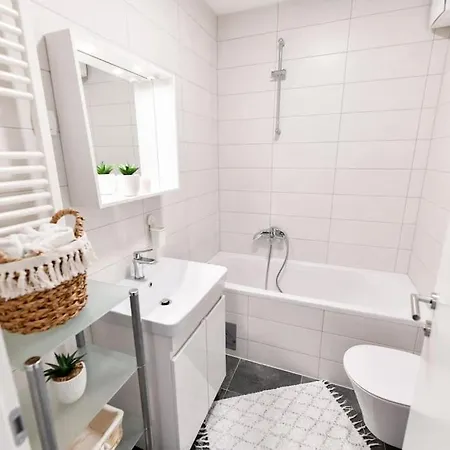 Lea Boutique زادار